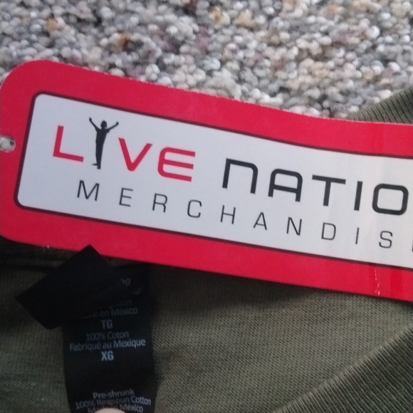 NWT The Clash T-shirt size XL - Picture 2 of 6